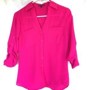 Gorgeous dress shirt, perfect for date night or a day at the office!